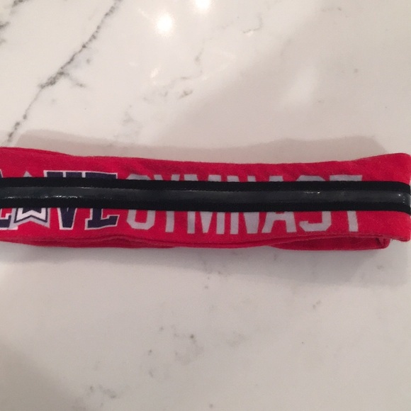 “Love Gymnast” Headband - Picture 2 of 2
